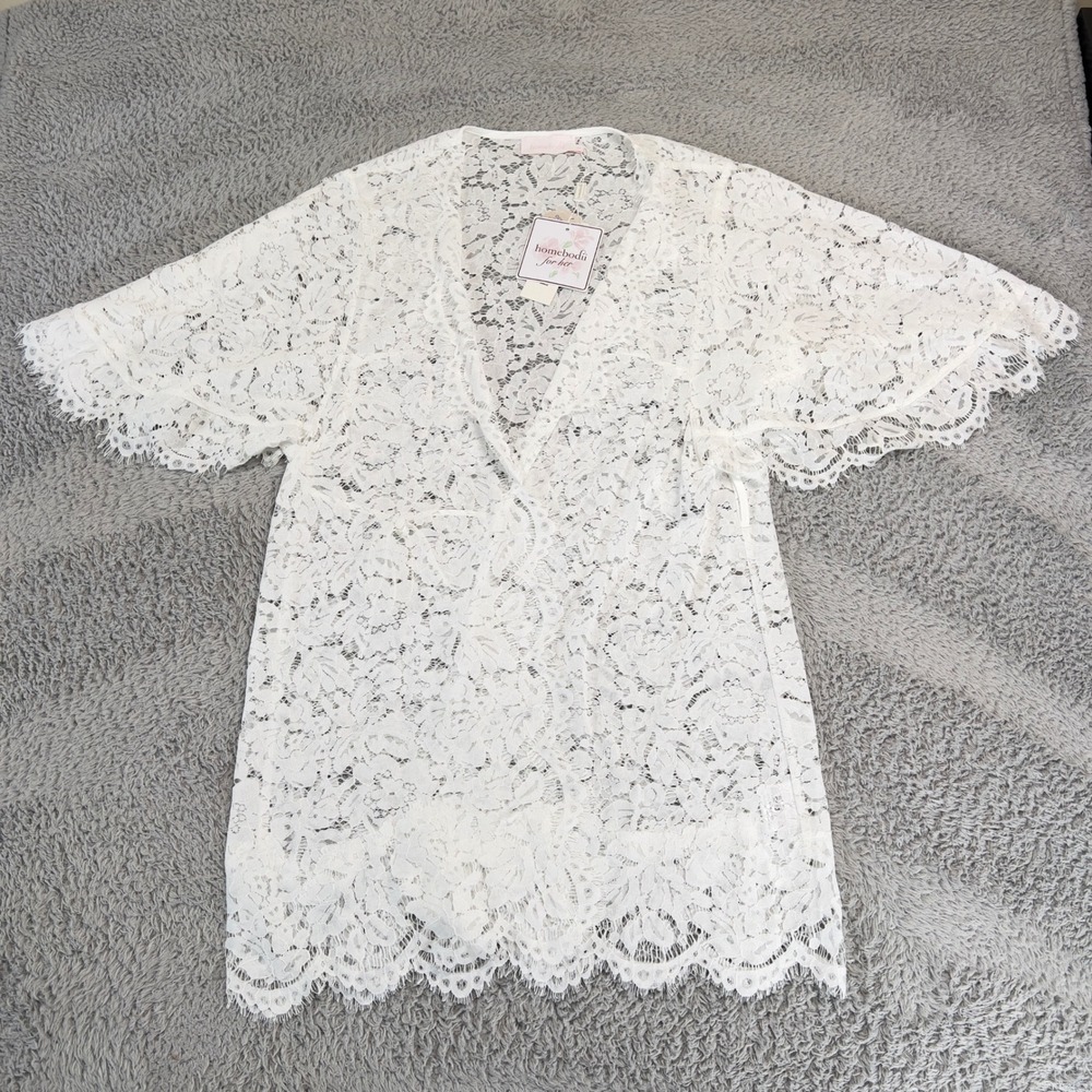 Homebodii Kassiah Short Lace Robe White Medium NWT Bridal Coverup Missing Belt
